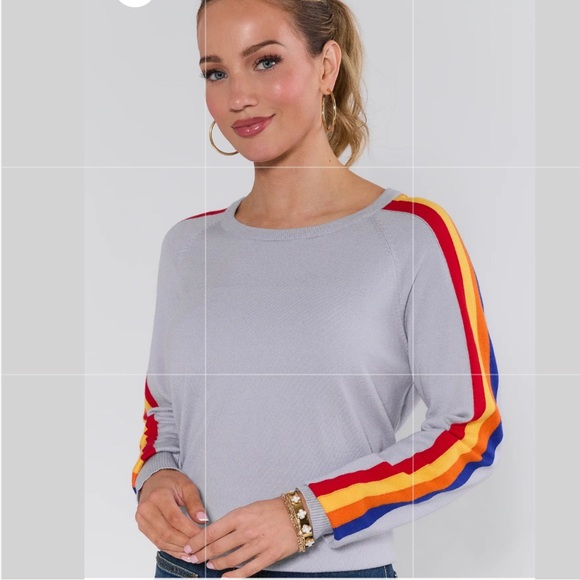 Avara Khloe Gray Striped Sleeve Crewneck Sweater  Large - Picture 5 of 8